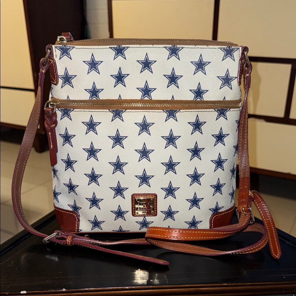 Dooney & Bourke White Crossbody Bag with Navy Star Print Dallas Cowboys